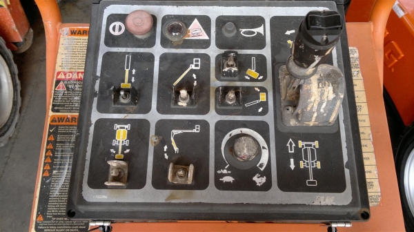 ขายรถกระเช้า JLG บูมศอก N35E สูง 10.70 เมตร  มือสอง