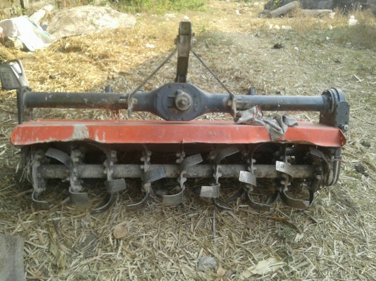 รถไถ 36 แรงปี 55 อุปกร 3 อย่าง ซ. ม 1400 นิด ฯฯ มือเดียวป้ายแดง ราคาเบาฯฯ 275000 บาท วันทูคอล 098 668-3479 dtac 094 283-9369 สิทธิ์ คับ รถไถ 36 แรงปี 55 อุปกร 3 อย่าง ซ. ม 1400 นิด ฯฯ มือเดียวป้ายแดง ราคาเบาฯฯ 275000 บาท วันทูคอล 098 668-3479 dtac 094 283-9369 สิทธิ์ คับ