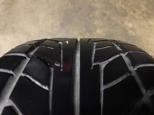 ขายยาง japan nitto 205/45/16 ยางปี 15