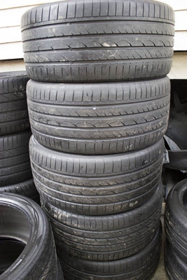 ขายยาง295-35-21 ขายยาง295-35-21