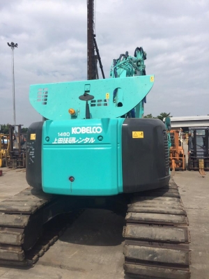 KOBELCO SK135SR-