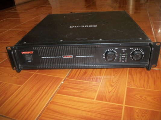 ขายแอมป์ ยี่ห้อ Dinavox รุ่น DV-3000 มือสอง ลดราคาเหลือ 3000 บาทครับ