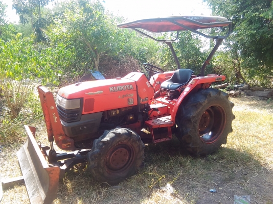 รถไถ34แรงตัวรถใบดันนะครับรถนาครับที่บ้านทำงานปีหนึ่งไม่ถึง15วันที่บ้านไม่มีไร่ไม่มีนาปรังนาปีย่างเดียว รถไถ34แรงตัวรถใบดันนะครับรถนาครับที่บ้านทำงานปีหนึ่งไม่ถึง15วันที่บ้านไม่มีไร่ไม่มีนาปรังนาปีย่างเดียว