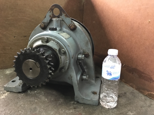 ขายหัวเกียร์ทดรอบ Sumitomo Cycro drive อัตราทด 1:11 Made in Japan สภาพสวยหมุนนิ่ม ใส่กับมอเตอร์ 15-20HP. พร้อมใช้งาน