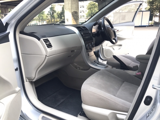TOYOTA ALTIS 1.6E DUAL VVT-i ปี 2011 รถสวยจัด พร้อมใช้งาน ซื้อไปคุ้ม