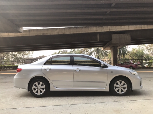 TOYOTA ALTIS 1.6E DUAL VVT-i ปี 2011 รถสวยจัด พร้อมใช้งาน ซื้อไปคุ้ม