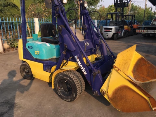 ขายรถตักเล็กเอนกประสงค์สำหรับตักขี้ยางตักยางพาราตักยางก้อนใส่รถกระบะดีกว่าใช้คนโกย