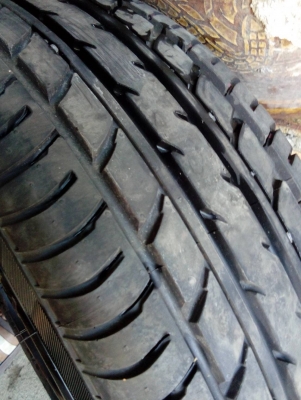 ขายกะทะเหล็ก+ยางโยโก185 60 15มี1วง