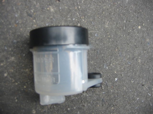 กระปุกน้ำมันเบรก NISSIN  HONDA