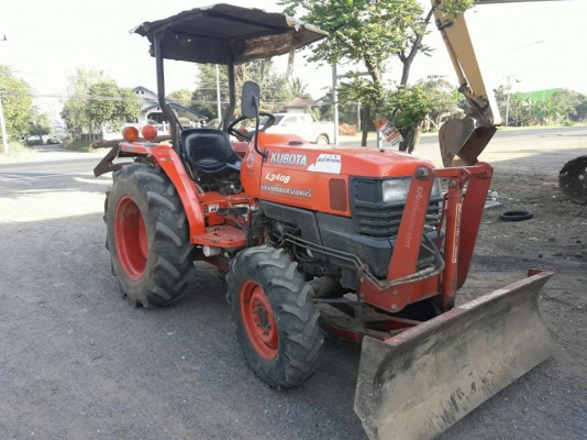 ขายรถไถ คูโบต้าL3408 ทำงาน2พันชม. อุปกรณ์ใบดันหน้า ผานหลัง คาด เอกสารทะเบียนครบ