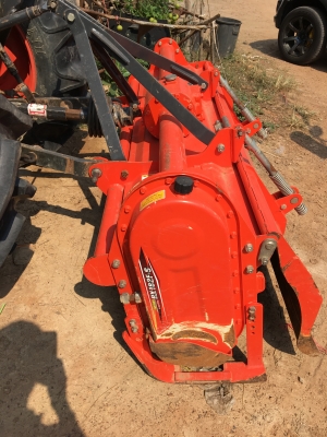 ขายโรตารี่ตราช้าง 1.8 เมตร รุ่น RX182F สภาพ 90\% สีเดิมๆโรงงาน