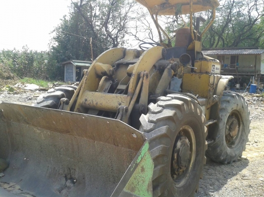 ขายรถตัก CAT 922B สภาพพร้อมไช้