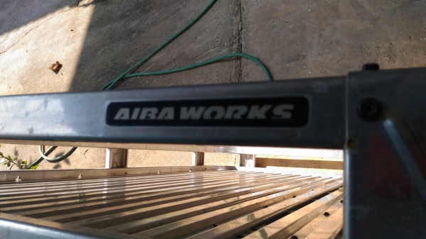 ถาดหลังคา