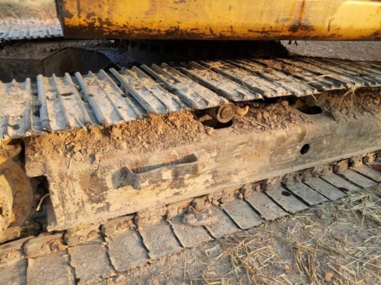 ขาย 395,000 KATO HD700 V 2 เครื่อง 6D31 ปั้มK3V โช่หนา เอวแน่น   รถอยู่ จ.ร้อยเอ็ด  090-772-3710 090-772-3708