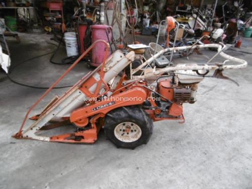 ราคาพิเศษ!! รถเกี่ยวข้าวเดินตามZEN-NOH  ZE305 เพียง12,000 บาท รหัสสินค้า : 80803387 Tel.081-8283376, 087-6773704