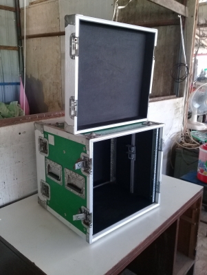 ลังบริการภาคสนาม ลังบริการภาคสนาม