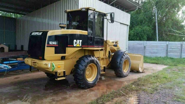 ขายด่วน รถตัก CAT 924G สภาพสวยพร้อมใช้งาน รถใช้งานน้อย เครื่องปั้มดีเยี่ยม ระบบพร้อมทำงาน เอกสารเล่มทะเบียน