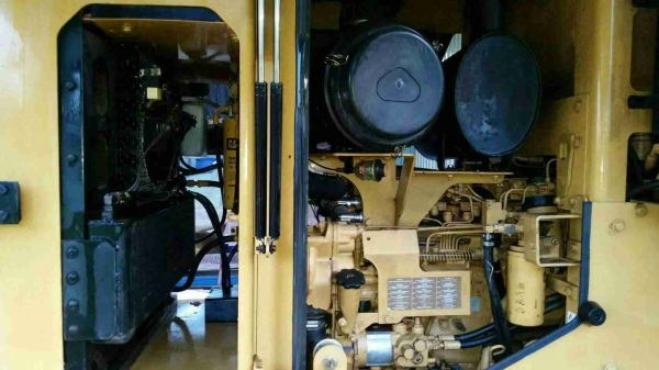 ขายด่วน รถตัก CAT 924G สภาพสวยพร้อมใช้งาน รถใช้งานน้อย เครื่องปั้มดีเยี่ยม ระบบพร้อมทำงาน เอกสารเล่มทะเบียน