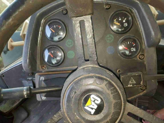 ขายด่วน รถตัก CAT 924G สภาพสวยพร้อมใช้งาน รถใช้งานน้อย เครื่องปั้มดีเยี่ยม ระบบพร้อมทำงาน เอกสารเล่มทะเบียน