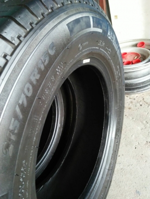 215/70R15 ( ปี15 )  MICHELIN AGIRIS ชุด 4 เส้น tel. 081-427-3941