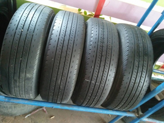 205/70R15   BRIDGESTONE DURAVIS R611  ชุด 4 เส้น  tel. 081-427-3941