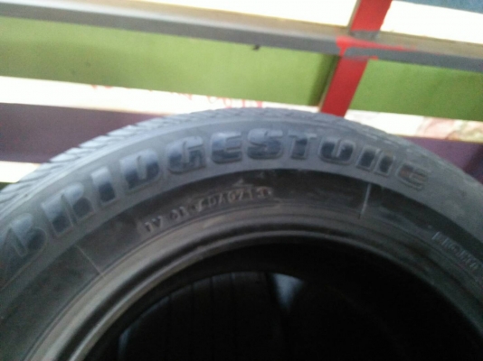 205/70R15   BRIDGESTONE DURAVIS R611  ชุด 4 เส้น  tel. 081-427-3941