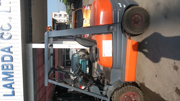 ขายรถtoyota 6 ขนาด 3 ตัน ดีเซลเกียร ออโต้