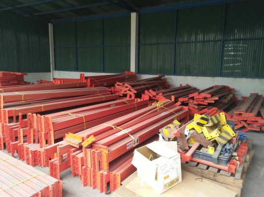 ขายชั้นวางของ ขายชั้นวางของ