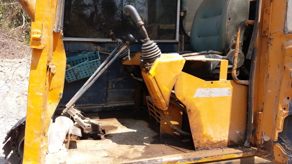 ขาย 345,000 KOMATSU pc 120-3 คอลโทลสั้น เครื่องดี ปั้มแรง เอวดี ช่วงล่างดี(รถอยู่ อุดร) 090-772-3710 090-772-3708