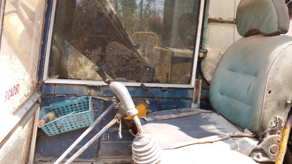 ขาย 345,000 KOMATSU pc 120-3 คอลโทลสั้น เครื่องดี ปั้มแรง เอวดี ช่วงล่างดี(รถอยู่ อุดร) 090-772-3710 090-772-3708