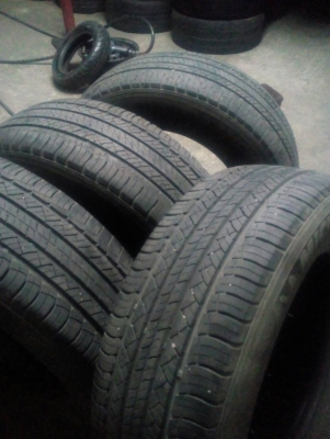 215/65R16  MICHELIN LATITUDE  ปี14  ชุด 4 เส้น tel. 081-427-3941
