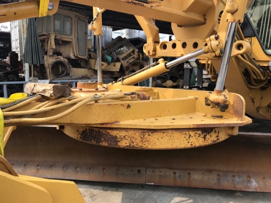 รถเกรด Cat140H ปี2001 รถเก่านอก สภาพดีนำเข้าจากอเมริกา สภาพสวยพร้อมใช้งาน เพียง 8800 ชม.