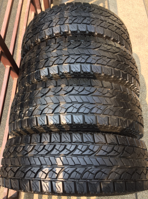 ยาง All Yokohama 30 9.5 R15 กลางปี15 ดอกเต็ม ไม่มีปะ ราคาไม่แพง