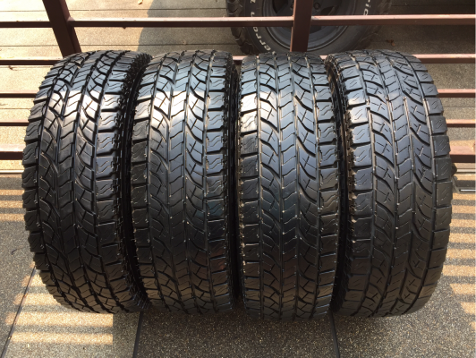 ยาง All Yokohama 30 9.5 R15 กลางปี15 ดอกเต็ม ไม่มีปะ ราคาไม่แพง