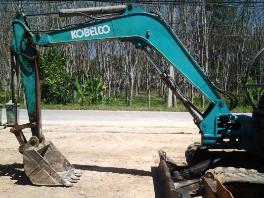 ขายรถแบ๊คโฮ Kobelco sk045 แทรคยาง (รถพร้อมใช้งาน)