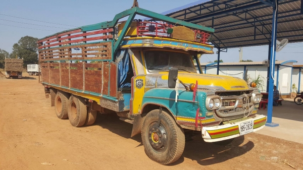 ขาย 10 ล้อ หัวยาว 2 เพลา ช่วงล่างใหญ่ ZM เครื่อง EH700 168 แรงม้า สโลว์อินเตอร์ คานหน้าใหญ่ พาวเวอร์ ทะเบียนครบพร้อมโอน