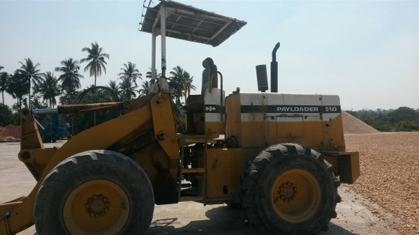 ขายรถตักเอวอ่อน KOMATSU 510 กลองเดี่ยวสวยสภาพพร้อมไช้