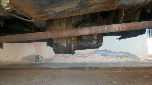 ฝากขาย 6 ล้อ หัวยาว เฟืองท้ายใหญ่ เครื่อง ISUZU TX มีสโลว์กลาง คัสซีสวย ทะเบียนพร้อมโอน