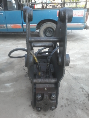 ขายหัวกระแทก ยี่ห้อ MKB 900 เข็มโต95มิล ระยะห่าง 25ซม รูสลัก60 มิล ไม่มีถุงลม ใช้กับ รถขุด12ตันหรือ120และ200 พร้อมใช้งาน ขายราคา120,000 บาท ขายหัวกระแทก ยี่ห้อ MKB 900 เข็มโต95มิล ระยะห่าง 25ซม รูสลัก60 มิล ไม่มีถุงลม ใช้กับ รถขุด12ตันหรือ120และ200 พร้อมใช้งาน ขายราคา120,000 บาท