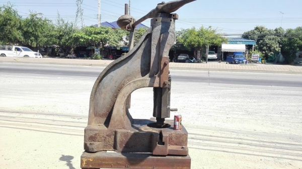 ** SOLD ** ปั้มคอม้าคาราบาวตัวใหญ่ เบอร์ 1 พิเศษ แกน 3" เขียงสวยแกนคมหมุนนิ่มตุ้มครบพร้อมใช้ ** SOLD ** ปั้มคอม้าคาราบาวตัวใหญ่ เบอร์ 1 พิเศษ แกน 3" เขียงสวยแกนคมหมุนนิ่มตุ้มครบพร้อมใช้