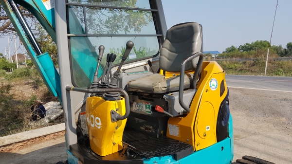 ขายด่วนรถแบคโฮKUBOTA-RX303คอลโทลสั้นปั้มนี้วปั้มแรงประหยัดชั่วโม่งทำงานน้อยแค่5,723รถนอกเพิ่งนำเข้ามาใหม่ยังไม่เคยใช้งานในเมืองไทยเลย ขายด่วนรถแบคโฮKUBOTA-RX303คอลโทลสั้นปั้มนี้วปั้มแรงประหยัดชั่วโม่งทำงานน้อยแค่5,723รถนอกเพิ่งนำเข้ามาใหม่ยังไม่เคยใช้งานในเมืองไทยเลย