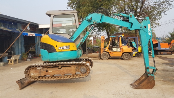 ขายด่วนรถแบคโฮKUBOTA-RX303คอลโทลสั้นปั้มนี้วปั้มแรงประหยัดชั่วโม่งทำงานน้อยแค่5,723รถนอกเพิ่งนำเข้ามาใหม่ยังไม่เคยใช้งานในเมืองไทยเลย ขายด่วนรถแบคโฮKUBOTA-RX303คอลโทลสั้นปั้มนี้วปั้มแรงประหยัดชั่วโม่งทำงานน้อยแค่5,723รถนอกเพิ่งนำเข้ามาใหม่ยังไม่เคยใช้งานในเมืองไทยเลย
