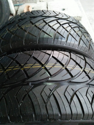 255/55R18   YUSTA Racing YST-1168 ยางใหม่ ปี17 มี 2 เส้น โทร.081-427-3041