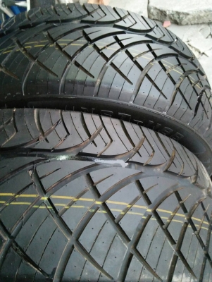 255/55R18 YUSTA Racing YST-1168 ยางใหม่ ปี17 มี 2 เส้น โทร.081-427-3041 255/55R18 YUSTA Racing YST-1168 ยางใหม่ ปี17 มี 2 เส้น โทร.081-427-3041