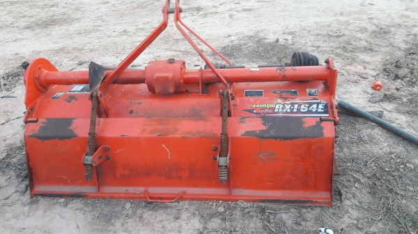 ขายรถไถL3608อุปกรณ์3ชิ้นพร้อมใช้ครับ