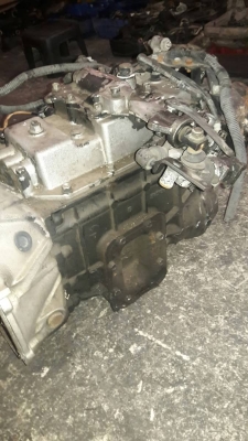 เกียร์ร็อคกี้(6HK1)สภาพสวยๆเดิมๆหมุนนิ่มๆเลยครับ