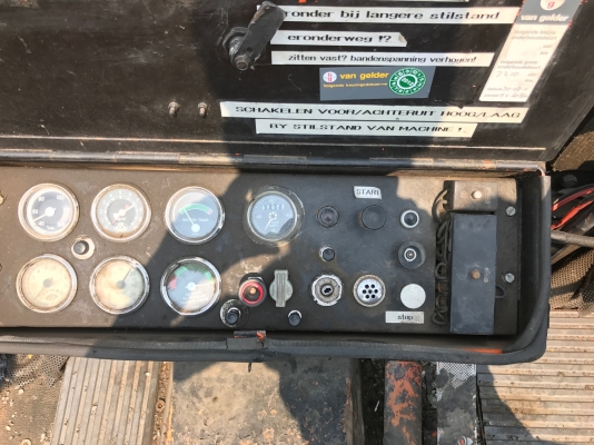 ขายรถบดล้อยางHAMMรุ่นGRW10รถนอกนำเข้า ไม่เคยใช้งานในไทยมีเอกสารพร้อม สภาพดีพร้อมใช้งาน ขายถูกๆ