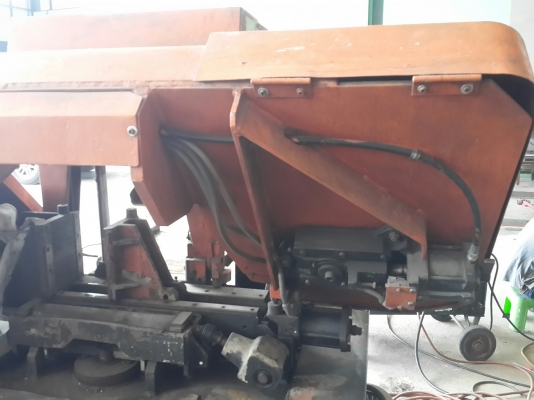 ขายเครื่องตัด AMADA H 400 ขายเครื่องตัด AMADA H 400