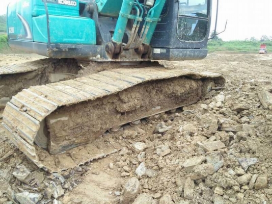 ขาย 2,250,000 KOBELCO sk 200-8 super X 6,300 ชม.เอกสารแจ้งจำหน่าย รถสวยพร้อมใช้ รถอยู่ จ.สุโขทัย  090-772-3710 090-772-3708