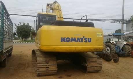 KOMATSU PC200-7